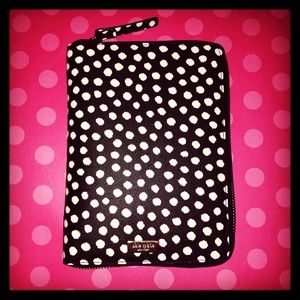 Kate Spade saffiano agenda/planner like new
